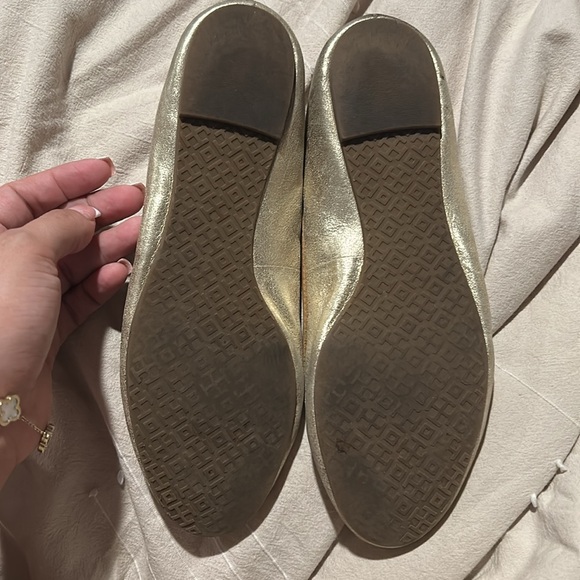 Tory Burch Louisa Flats - Picture 3 of 4
